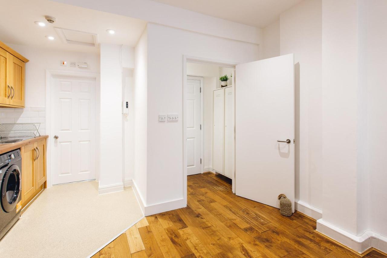 2 Bedroom Apartment Right On Trafalgar Square Londres Exterior foto